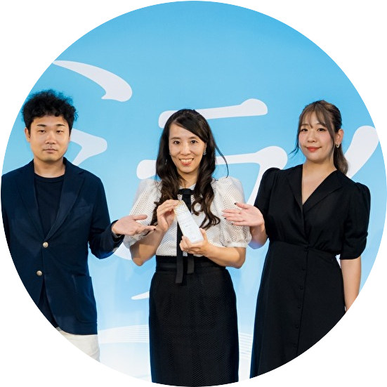 マーケティング担当二村さん・宇野さん・看護師 白井さんの画像