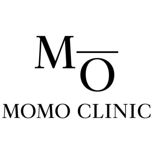 MOMO CLINICのロゴ画像